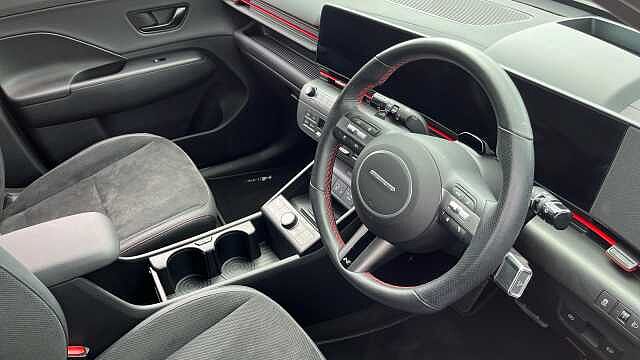Hyundai KONA ELECTRIC KONA 65.4kWh N Line S SUV 5dr Electric Auto (218 ps) SHIMMERING SILVER