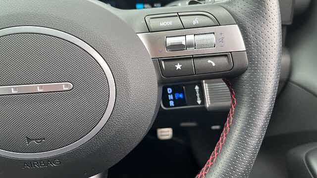 Hyundai KONA ELECTRIC KONA 65.4kWh N Line S SUV 5dr Electric Auto (218 ps) SHIMMERING SILVER