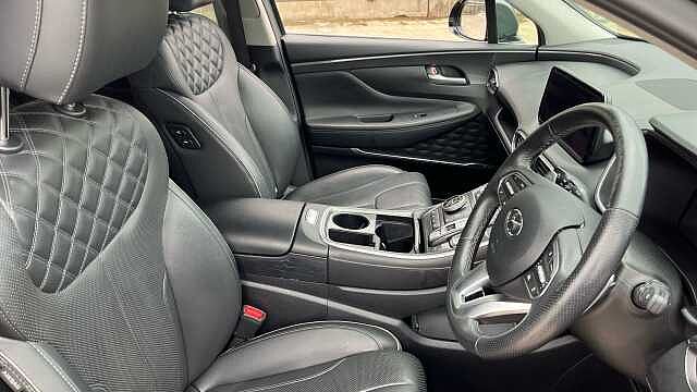 Hyundai SANTA FE 1.6 TGDi Plug-in Hybrid Ultimate 5dr 4WD Auto