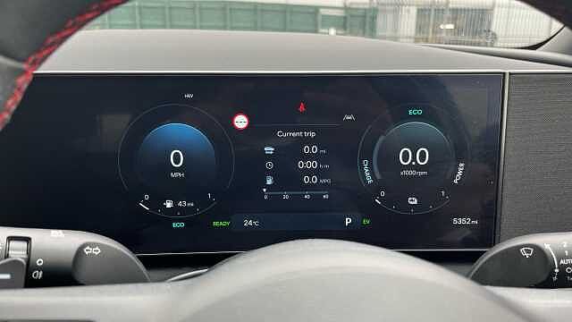 Hyundai TUCSON 1.6T Plug-in Hybrid N Line 5dr Auto White