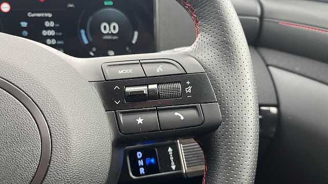Hyundai TUCSON 1.6T Plug-in Hybrid N Line 5dr Auto White