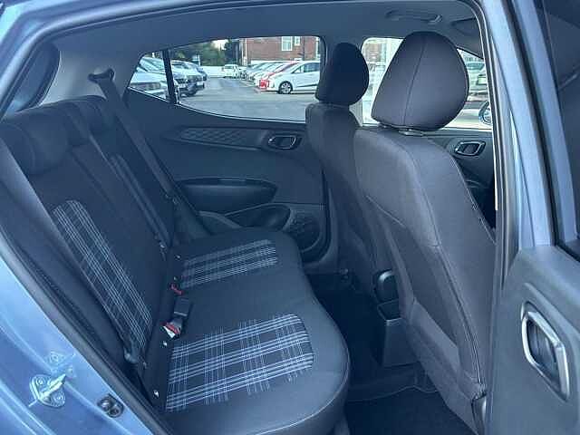 Hyundai I10 1.2 Premium Auto Euro 6 (s/s) 5dr Meta Blue