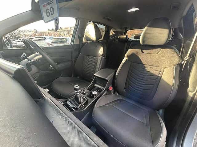 Hyundai TUCSON 1.6 T-GDi Premium Euro 6 (s/s) 5dr Silver