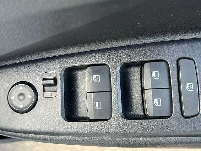 Hyundai I10 1.2 SE Connect Euro 6 (s/s) 5dr White