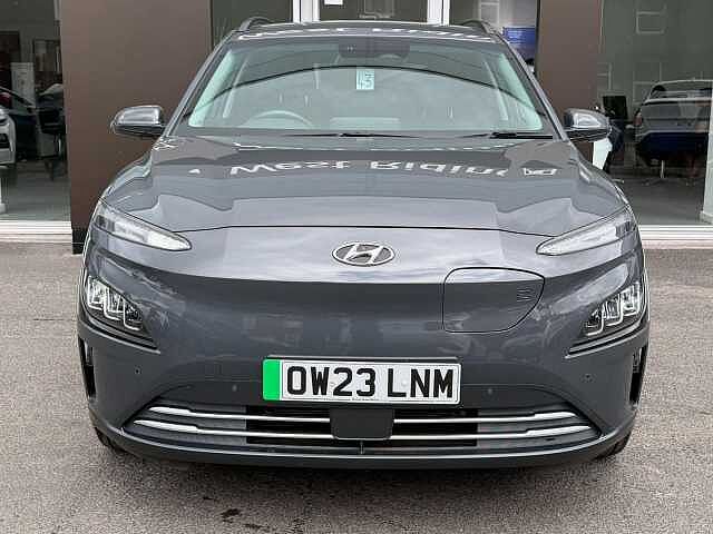 Hyundai KONA 39kWh Premium Auto 5dr (10.5kW Charger) Grey