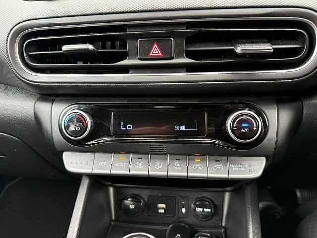 Hyundai KONA 1.6 h-GDi Premium DCT Euro 6 (s/s) 5dr Black