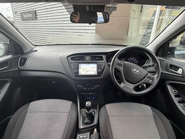 Hyundai i20 1.2 Play Euro 6 (s/s) 5dr