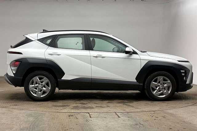 Hyundai KONA 1.6 T-GDi Advance Euro 6 (s/s) 5dr White