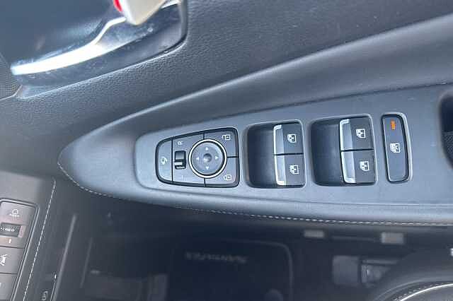 Hyundai SANTA FE 1.6 TGDi Hybrid Premium 5dr 4WD Auto