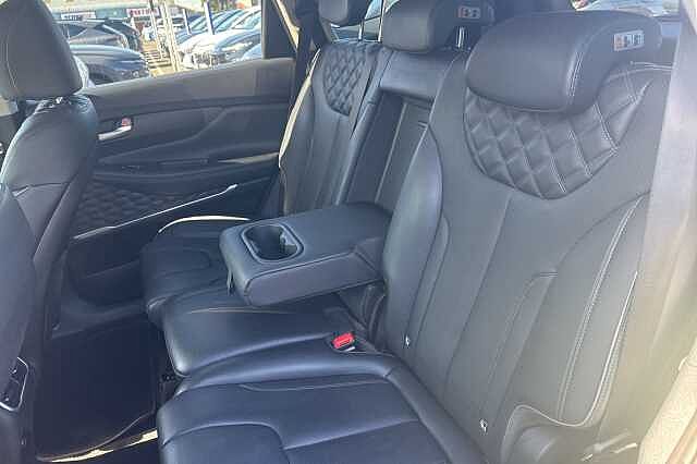Hyundai SANTA FE 1.6 TGDi Hybrid Premium 5dr 4WD Auto