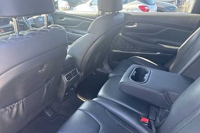 Hyundai SANTA FE 1.6 TGDi Hybrid Premium 5dr 4WD Auto
