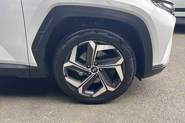 Hyundai TUCSON 1.6 TGDi Hybrid 230 Premium 5dr 2WD Auto White