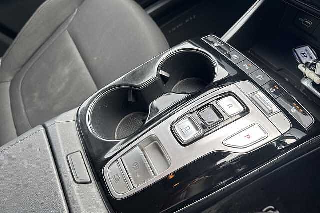 Hyundai TUCSON 1.6 TGDi Hybrid 230 Premium 5dr 2WD Auto White