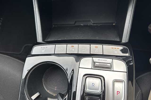 Hyundai TUCSON 1.6 TGDi Hybrid 230 Premium 5dr 2WD Auto White