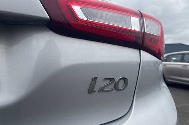 Hyundai i20 1.0 T-GDi Premium Nav 5dr Auto