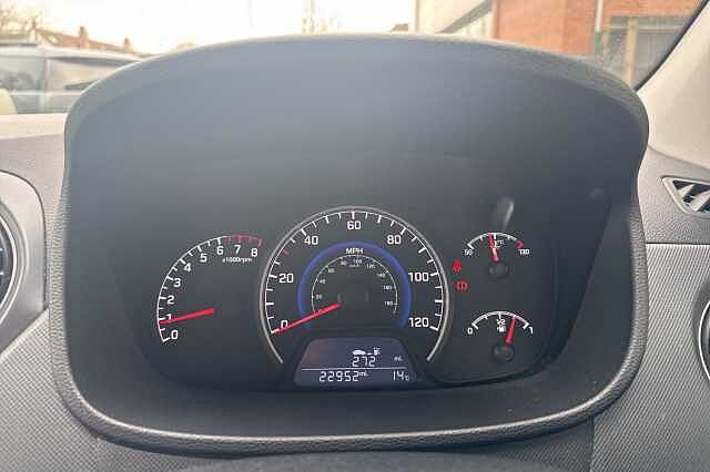 Hyundai i10 1.0 SE 5dr