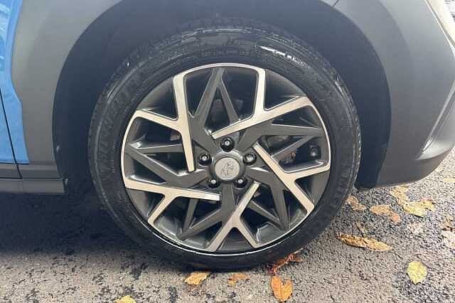 Hyundai KONA 1.6 GDi Hybrid Premium 5dr DCT Blue