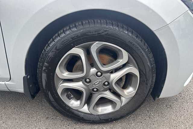 Hyundai i20 1.0 T-GDi Premium Nav 5dr Auto