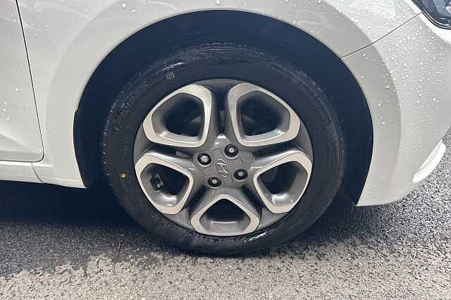 Hyundai i20 1.2 MPi Play 5dr