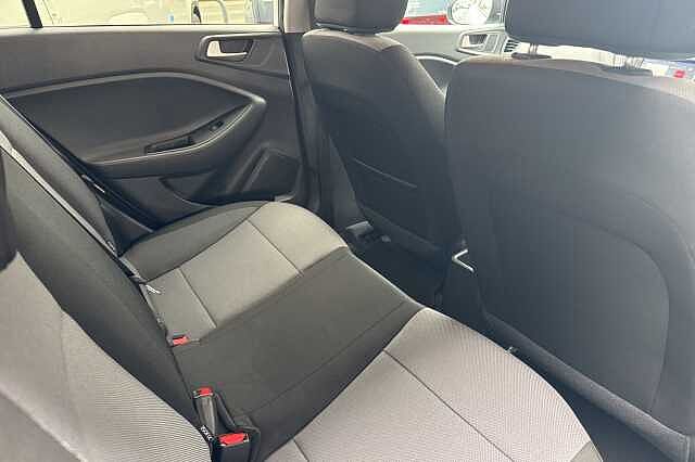 Hyundai i20 1.2 MPi Play 5dr
