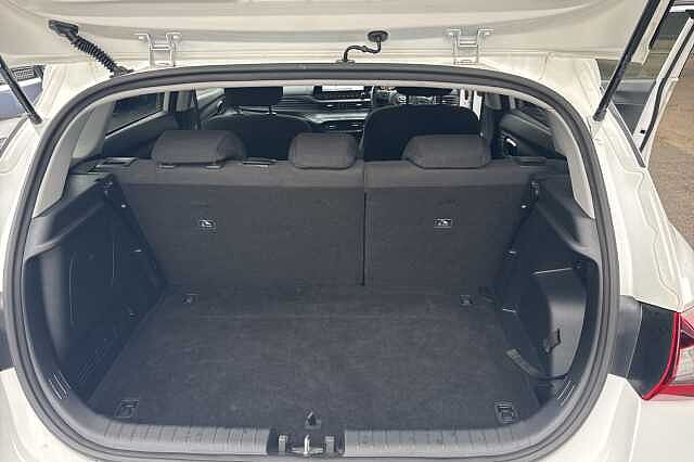 Hyundai I20 1.0T GDi 48V MHD Premium 5dr DCT White