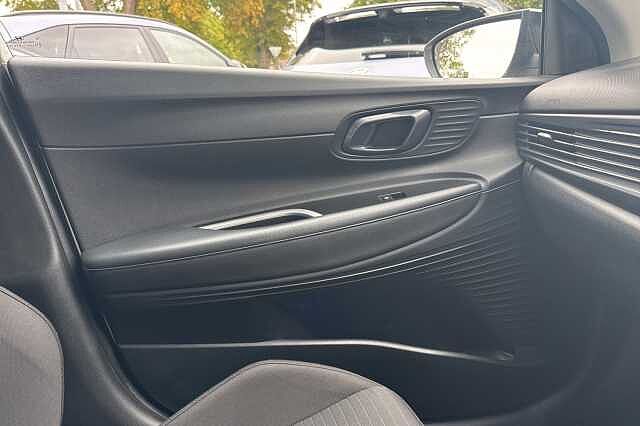 Hyundai I20 1.0T GDi 48V MHD Premium 5dr DCT White