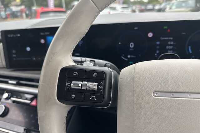 Hyundai SANTA FE 1.6 TGDi Plug-in Hybrid Ultimate 5dr 4WD Auto