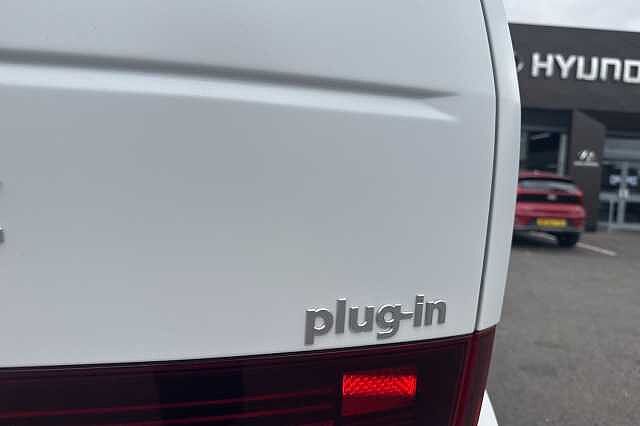 Hyundai SANTA FE 1.6 TGDi Plug-in Hybrid Ultimate 5dr 4WD Auto