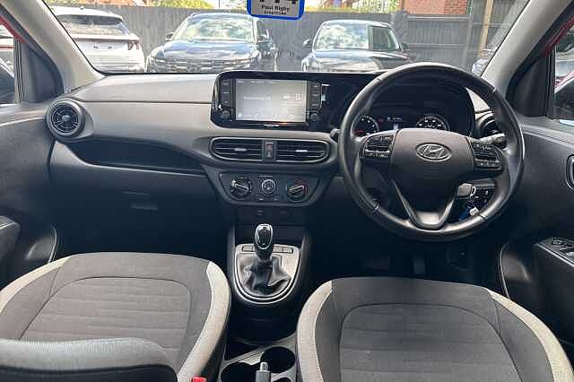 Hyundai I10 1.2 MPi SE Connect 5dr Auto Red