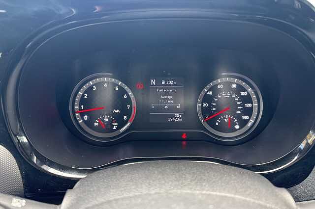 Hyundai I10 1.2 MPi SE Connect 5dr Auto Red