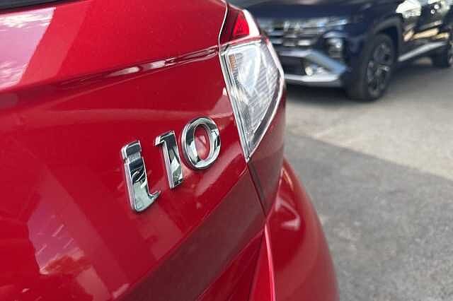 Hyundai I10 1.2 MPi SE Connect 5dr Auto Red