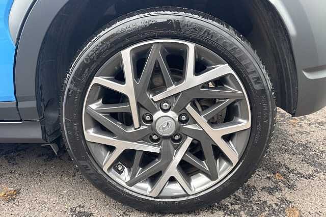 Hyundai KONA 1.6 GDi Hybrid Premium 5dr DCT Blue