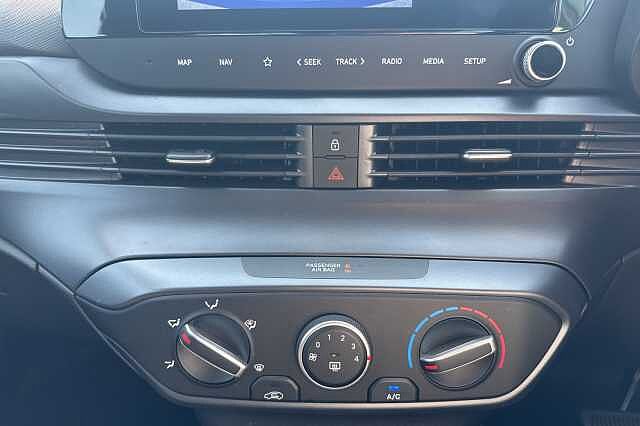 Hyundai I20 1.0T GDi Advance 5dr DCT Green