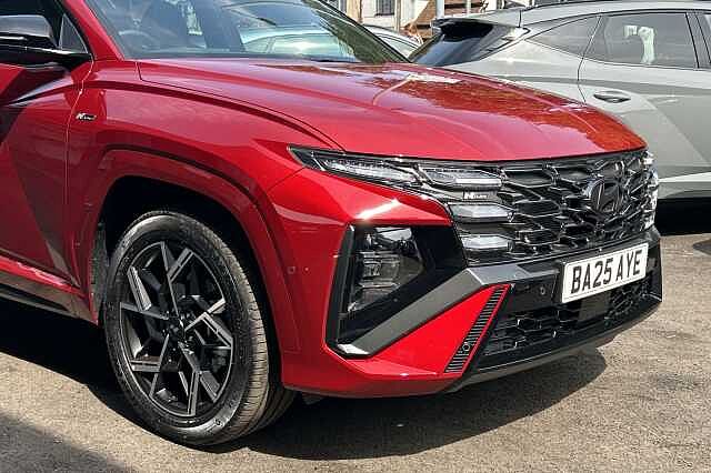 Hyundai TUCSON 1.6T Hybrid N Line S 5dr Auto Red