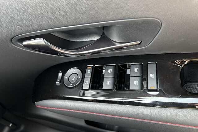 Hyundai TUCSON 1.6T Hybrid N Line S 5dr Auto Red