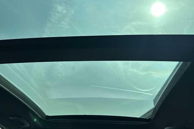 Hyundai TUCSON 1.6T Hybrid N Line S 5dr Auto Red