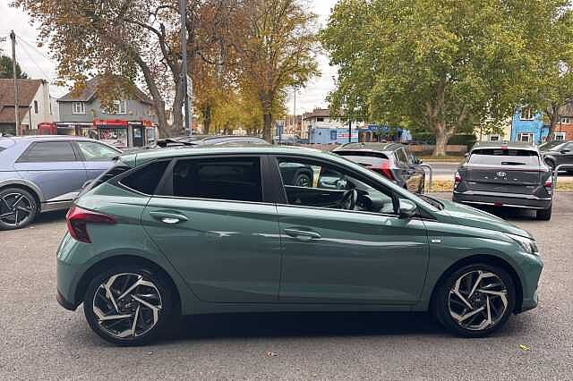 Hyundai I20 1.0T GDi 48V MHD Premium 5dr Green