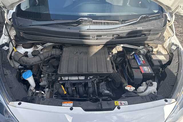 Hyundai i10 1.2 Premium 5dr