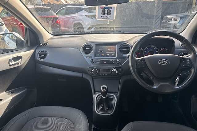 Hyundai i10 1.2 Premium 5dr