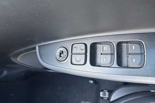 Hyundai i10 1.2 Premium 5dr