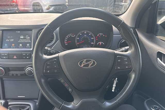 Hyundai i10 1.2 Premium 5dr