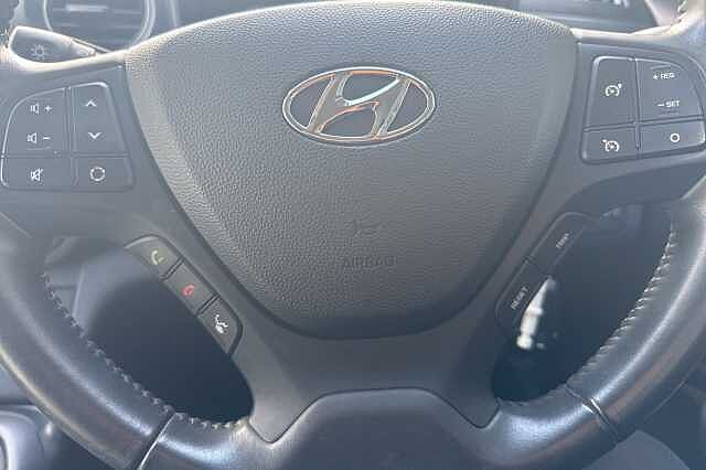 Hyundai i10 1.2 Premium 5dr
