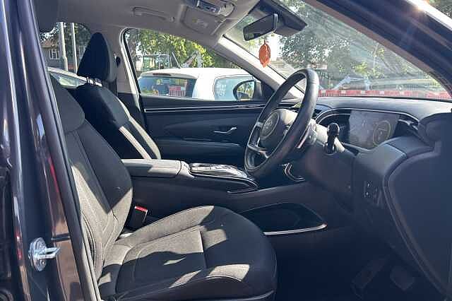 Hyundai TUCSON HYBRID 1.6 T-GDi (265ps) 4WD Premium PHEV Grey
