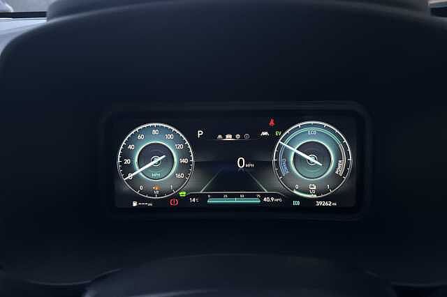 Hyundai KONA 1.6 GDi Hybrid SE Connect 5dr DCT Red