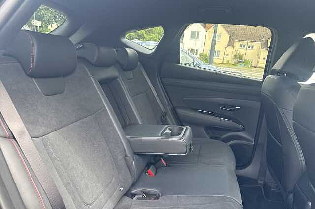 Hyundai TUCSON 1.6T 150 N Line 5dr DCT Black