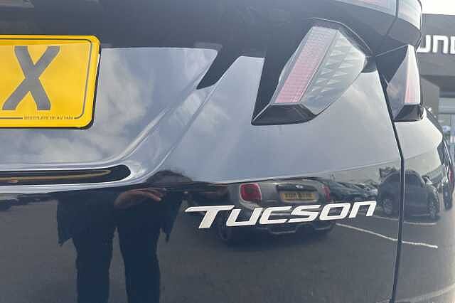 Hyundai TUCSON 1.6T 150 N Line 5dr DCT Black