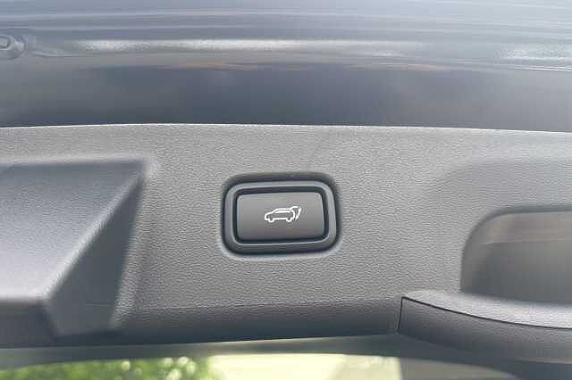 Hyundai TUCSON 1.6T 150 N Line 5dr DCT Black
