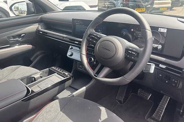 Hyundai TUCSON 1.6T 150 N Line 5dr DCT Black