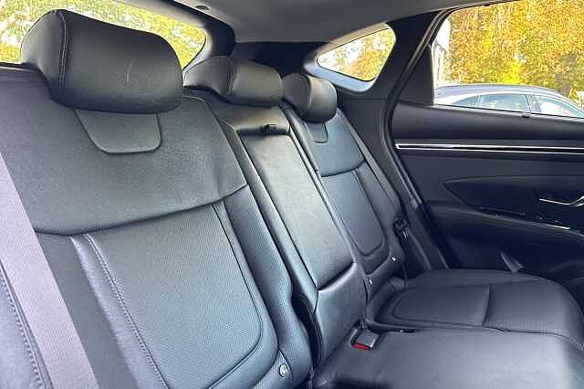 Hyundai TUCSON 1.6 TGDi Plug-in Hybrid Ultimate 5dr 4WD Auto Grey