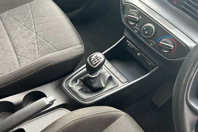 Hyundai BAYON 1.0 TGDi 48V MHEV SE Connect 5dr